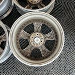 Fabulous Profound 

5x114.3 / 4x114.3

18x7.5+48