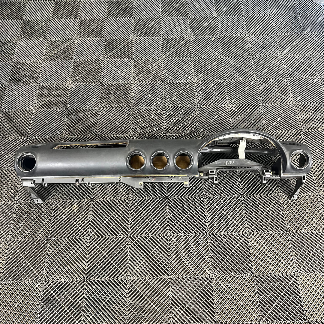 Nissan Silvia S15 Dashboard