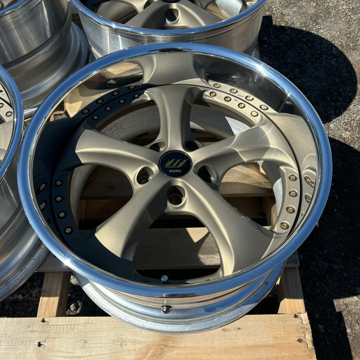 Work VS-KF / 5x114.3 / 18x9.5 +19 & 18x10 +13