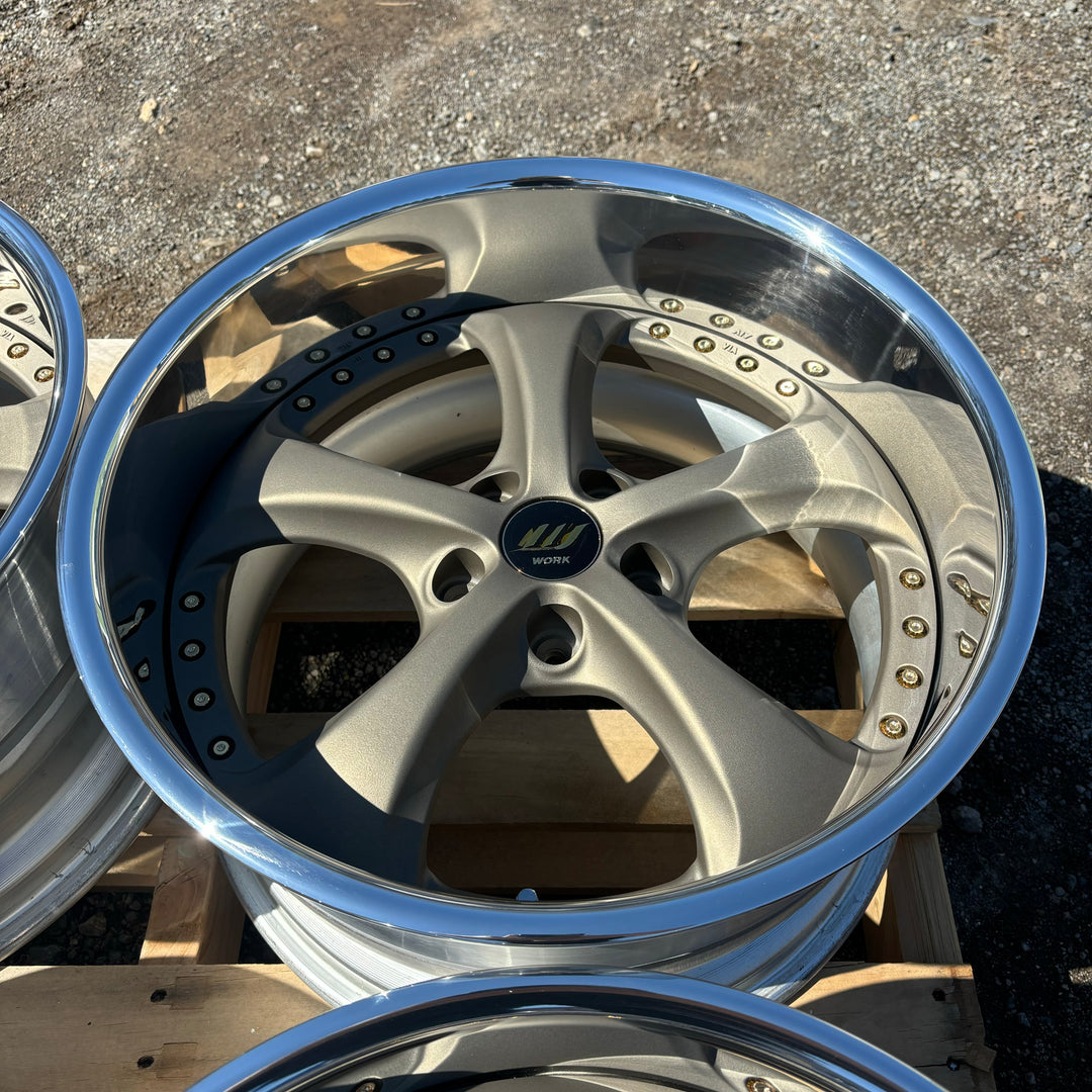 Work VS-KF / 5x114.3 / 18x9.5 +19 & 18x10 +13