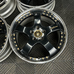 Riverside Trafficstar DTS

5x114.3

18x8.5 +38

18x8.5 +35