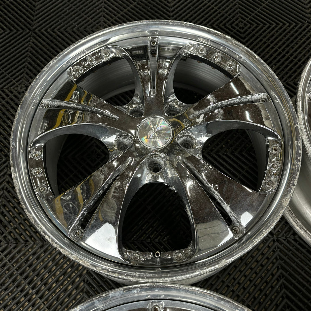 Riverside Altstadt Legart / 5x114.3 / 18x7.5 +47