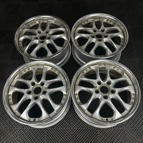 SSR Agle Minerva

5x114.3

17x8 +49