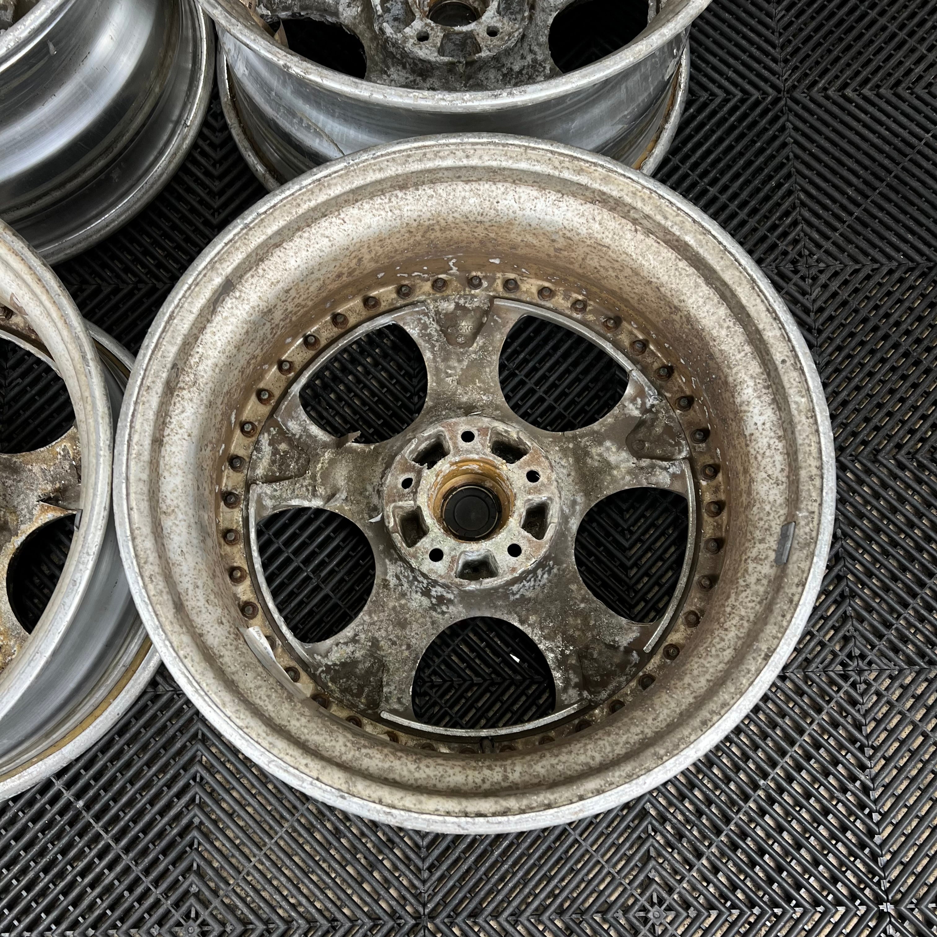 車のパーツ work VS-SD 17 8j 36 114.3 楽天市場】WORK VS XV 17インチ×9J S/Wタイプ FRリム 4-100 5-100 5