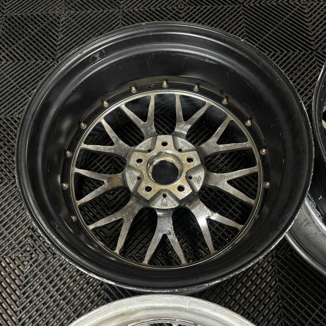 Weds Kranze Erm

5x114.3

18x9 +44

18x11.5 -6