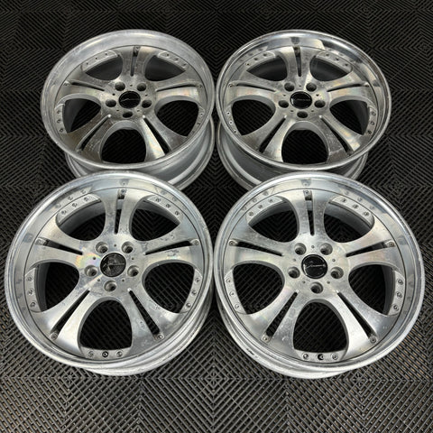 SSR Vienna Schnitt

5x114.3

19x8 +37