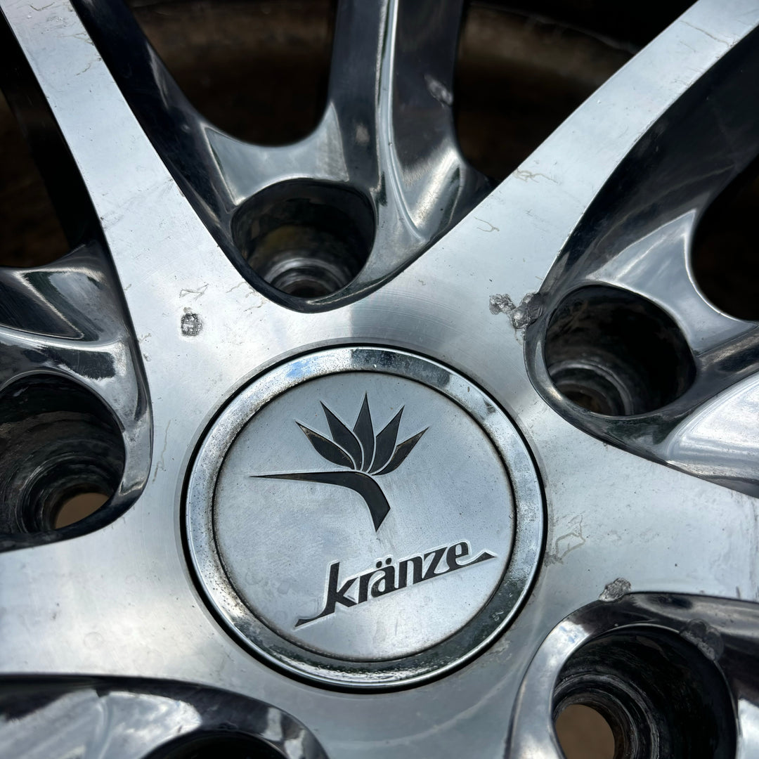 Weds Kranze Vishnu PAIR(2)

5x114.3

18x10.5 +13