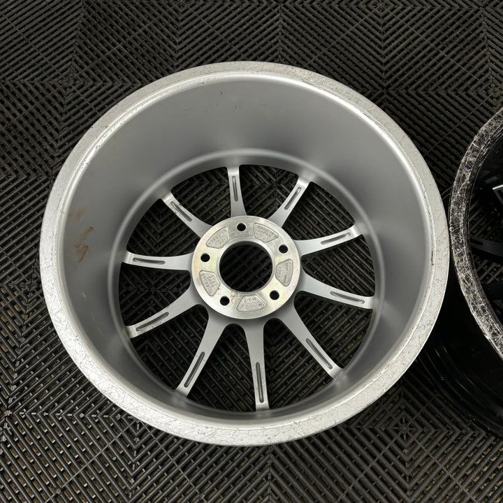Advan RS PAIR (2) / 5x120 / 17x9 +18