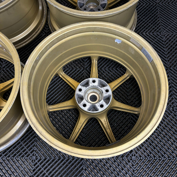 Advan AVS Model 7 / 5x114.3 / 17x8 +38 & 17x9 +38