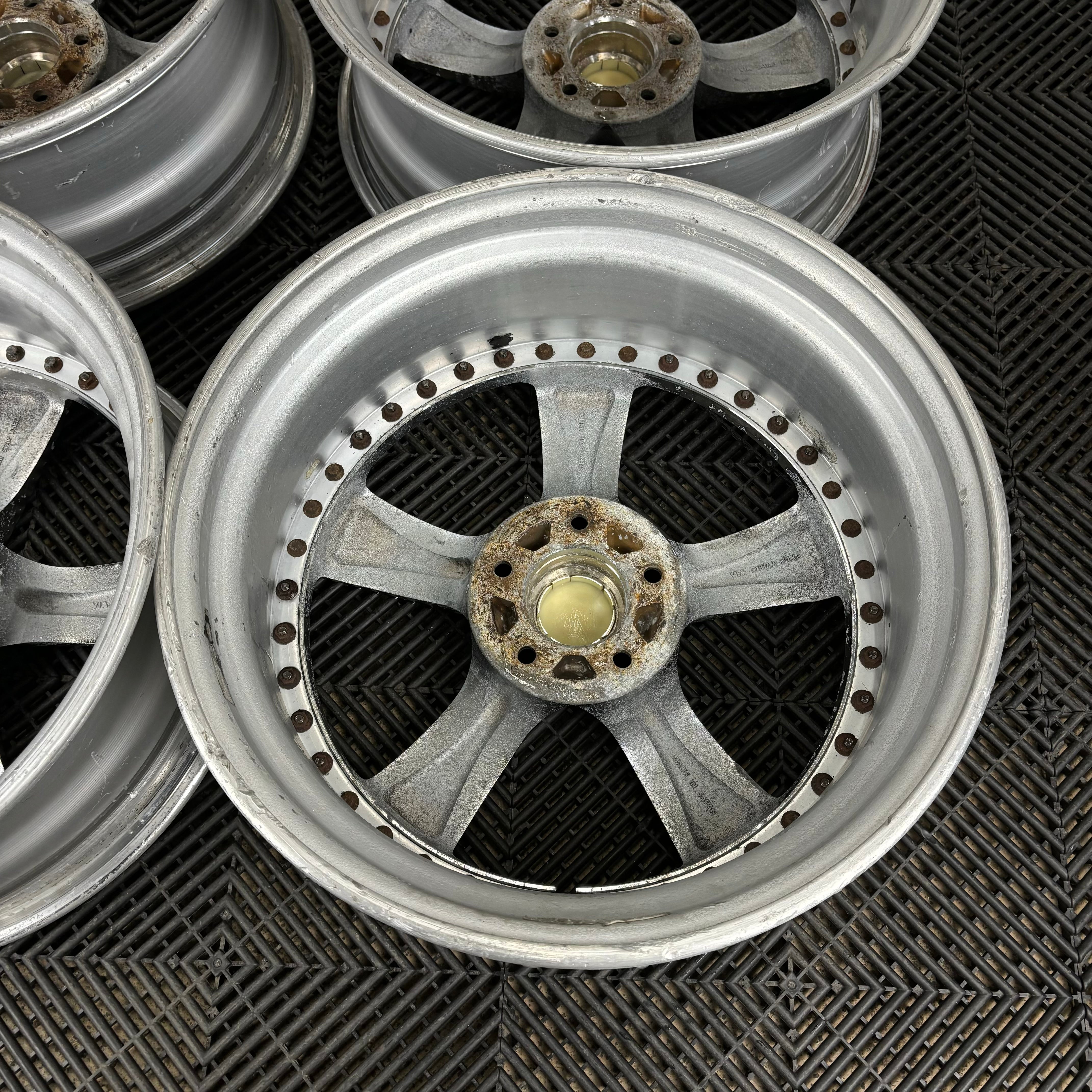 アクセサリー SSR Zxpeed (SSR) / 5x114.3 / 18x7.5 +44 – Parts From Japan