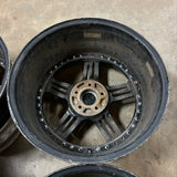 Leon Hardiritt Rasen

5x114.3

19x9 +35

19x10 +32