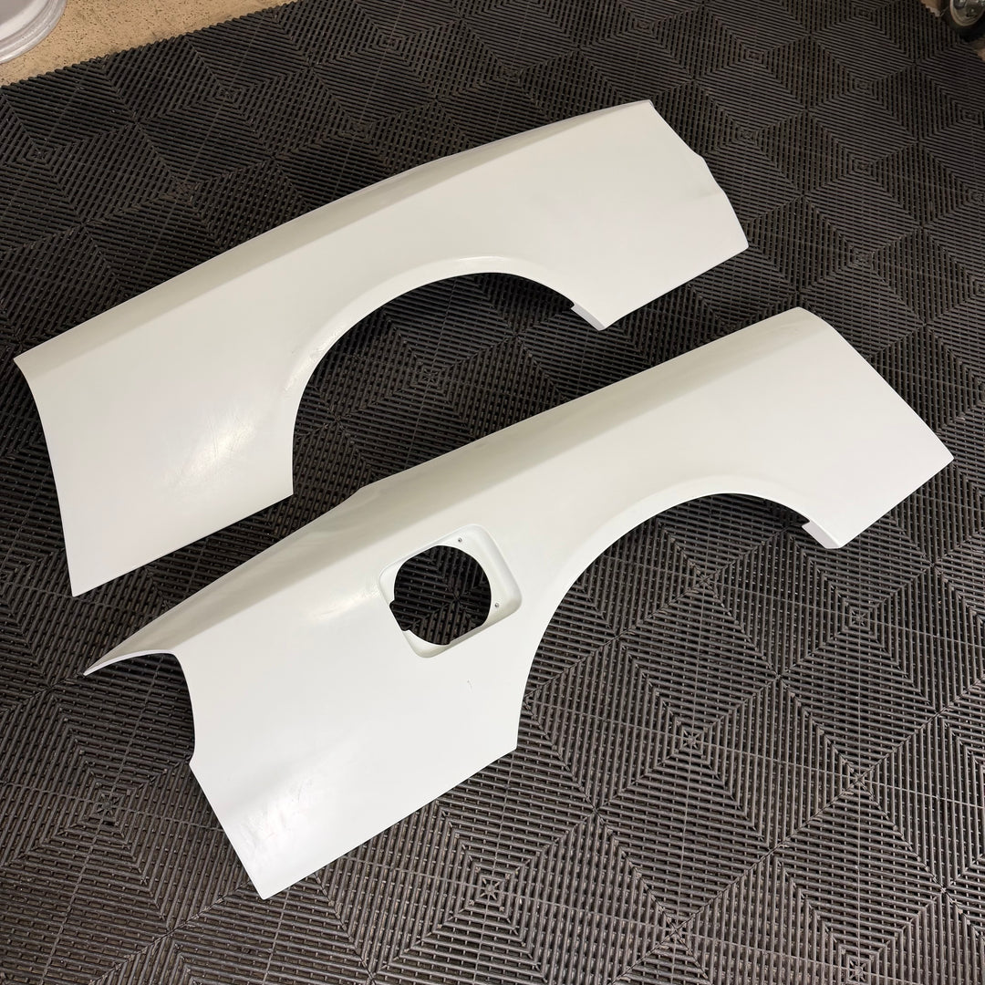IN STOCK!! 326POWER | Gachabari Medium 2 Rear Fenders 55mm for Nissan Silvia S15