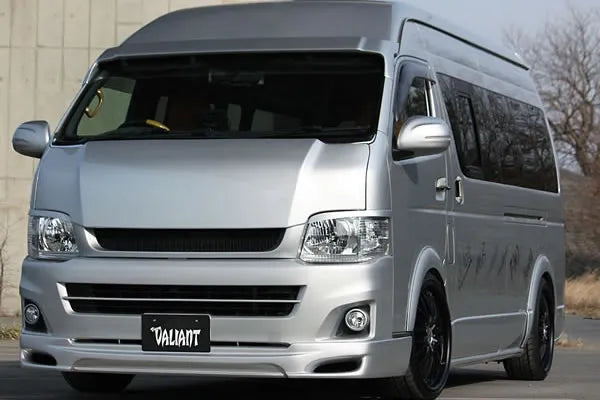 Garage Vary | Front Grille for Toyota Hiace (H200)