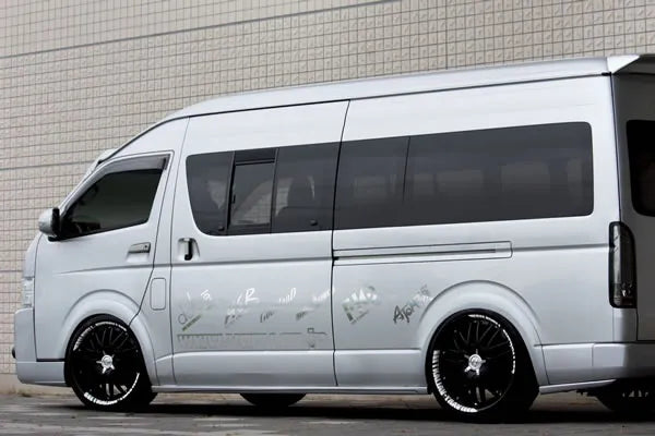 Garage Vary | Works Fender Flare Set Version 2 for Toyota Hiace (H200)