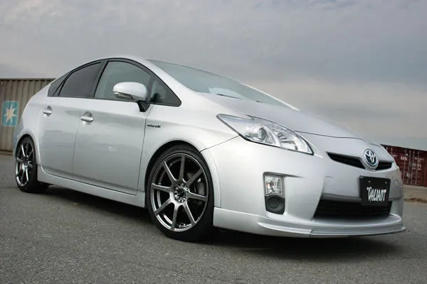 Garage Vary | Front Lip Spoiler for Toyota Prius (ZVW30) (Pre Facelift)