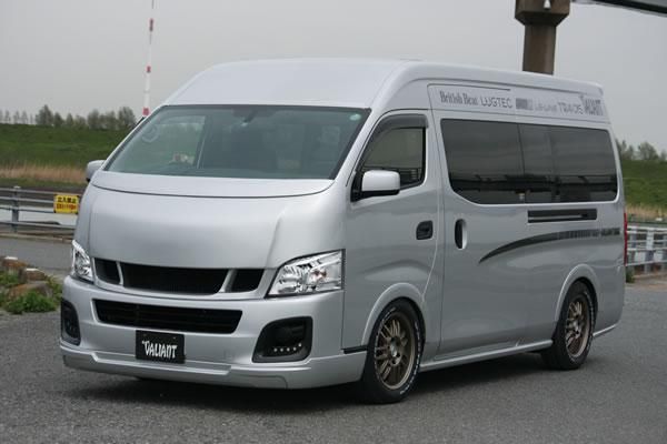 Garage Vary | Front Grille for Nissan NV350 Caravan Wide (E26 2012-2017) - Image 4