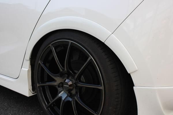 Garage Vary | Low Form Fender Flares Urethane for Honda Fit (GK3-GK6/GP5-GP6) 2013-2017 - Image 3