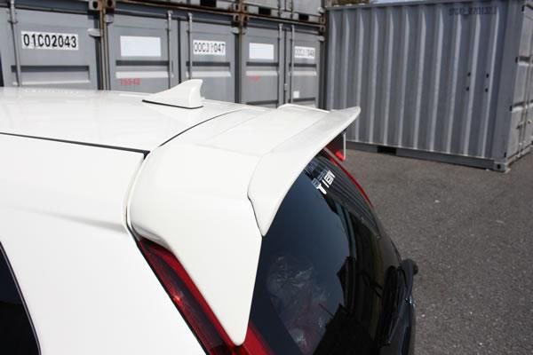 Garage Vary | Roof Lip for Optional Tailgate Spoiler Urethane for Honda Fit (GK3-GK6/GP5-GP6) 2013-2017 - Image 3