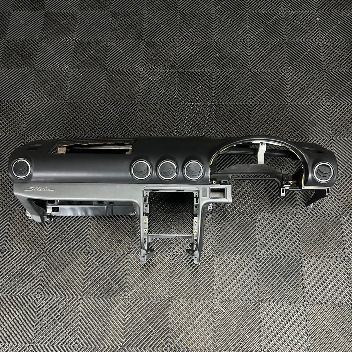 Nissan Silvia S15 Dashboard