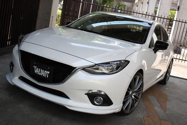 Garage Vary | Front Grille - Pre-Facelift - Sport Hatch / Hybrid / Sedan for Mazda Axela / Mazda3 BM
