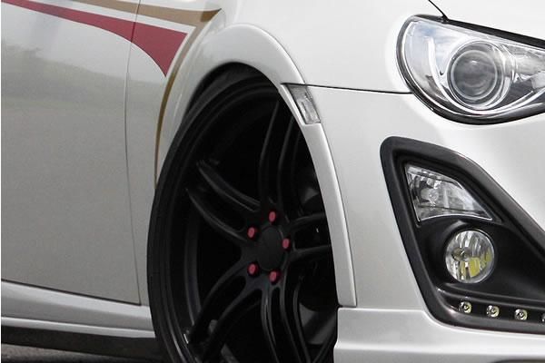 Garage Vary | Low-Down Fender Trim for Toyota GT86 (ZN6)
