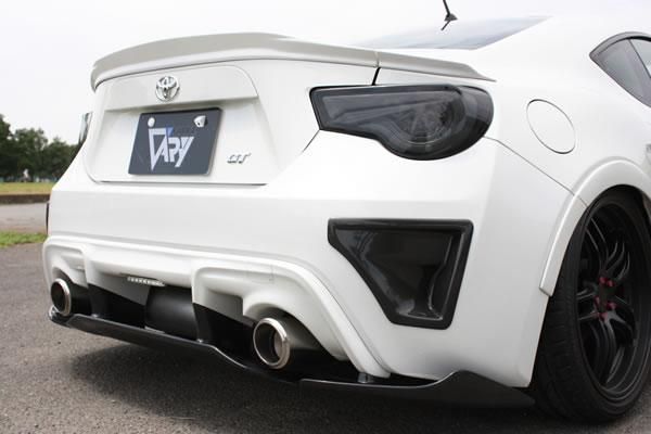 Garage Vary | Rear Duct Panels Plain Weave Carbon for Toyota GT86 (ZN6) - Image 3