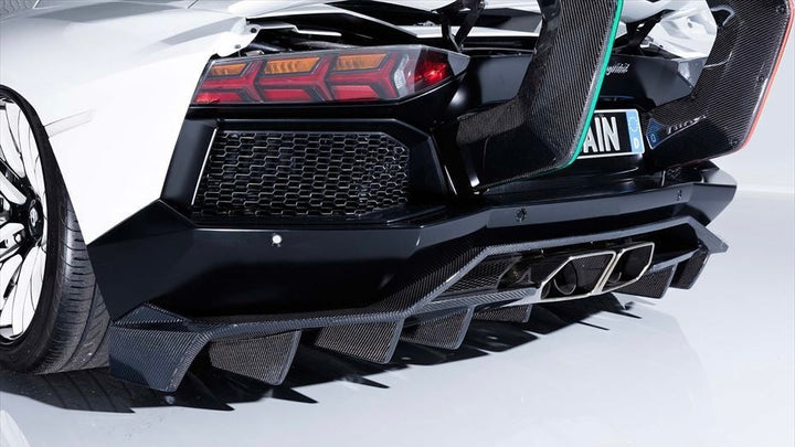 AIMGAIN GT PERFECT BODY KIT LAMBORGHINI AVENTADOR - (CONTACT FOR PRICING)