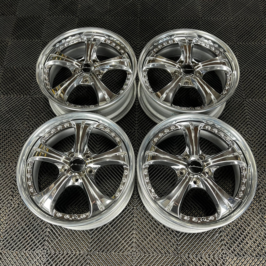 SSR ビエナ クラージェ JAPAN 18インチ 18x8.0J +37 PCD 114.3/5H 2本 スピードスター  深リム(5穴)｜売買されたオークション情報、yahooの商品情報をアーカイブ公開 - オークファン ホイール