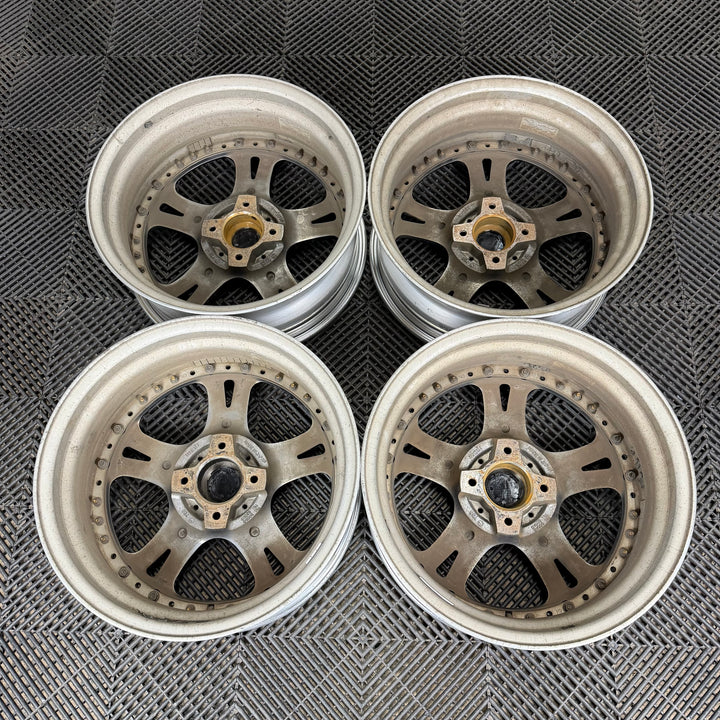 Weds Kranze Cerberus 1 | 4x100 | 17x8+38
