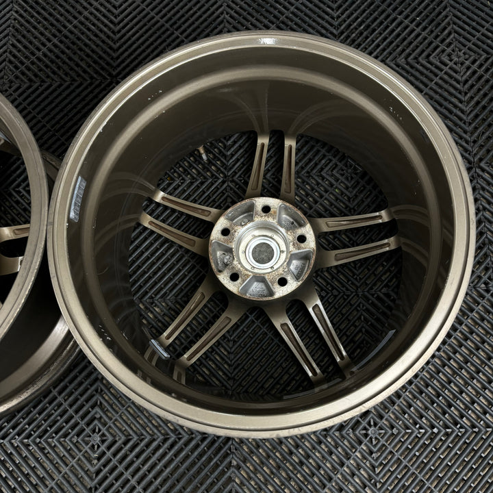 Advan AVS Model 5 PAIR (2) 5x114.3 17x8+38
