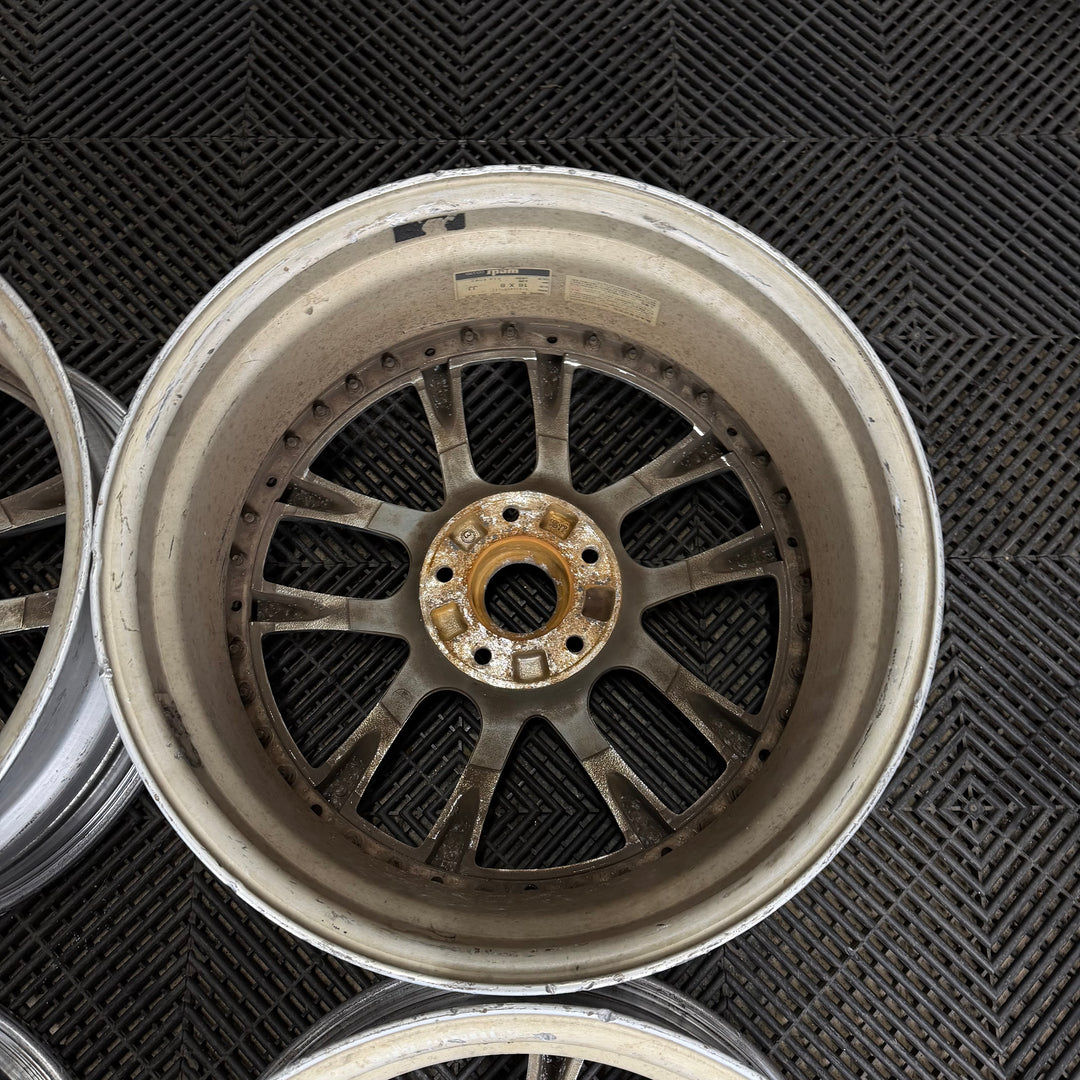 Weds Kranze LXZ / 5x114.3 / 18x8+35