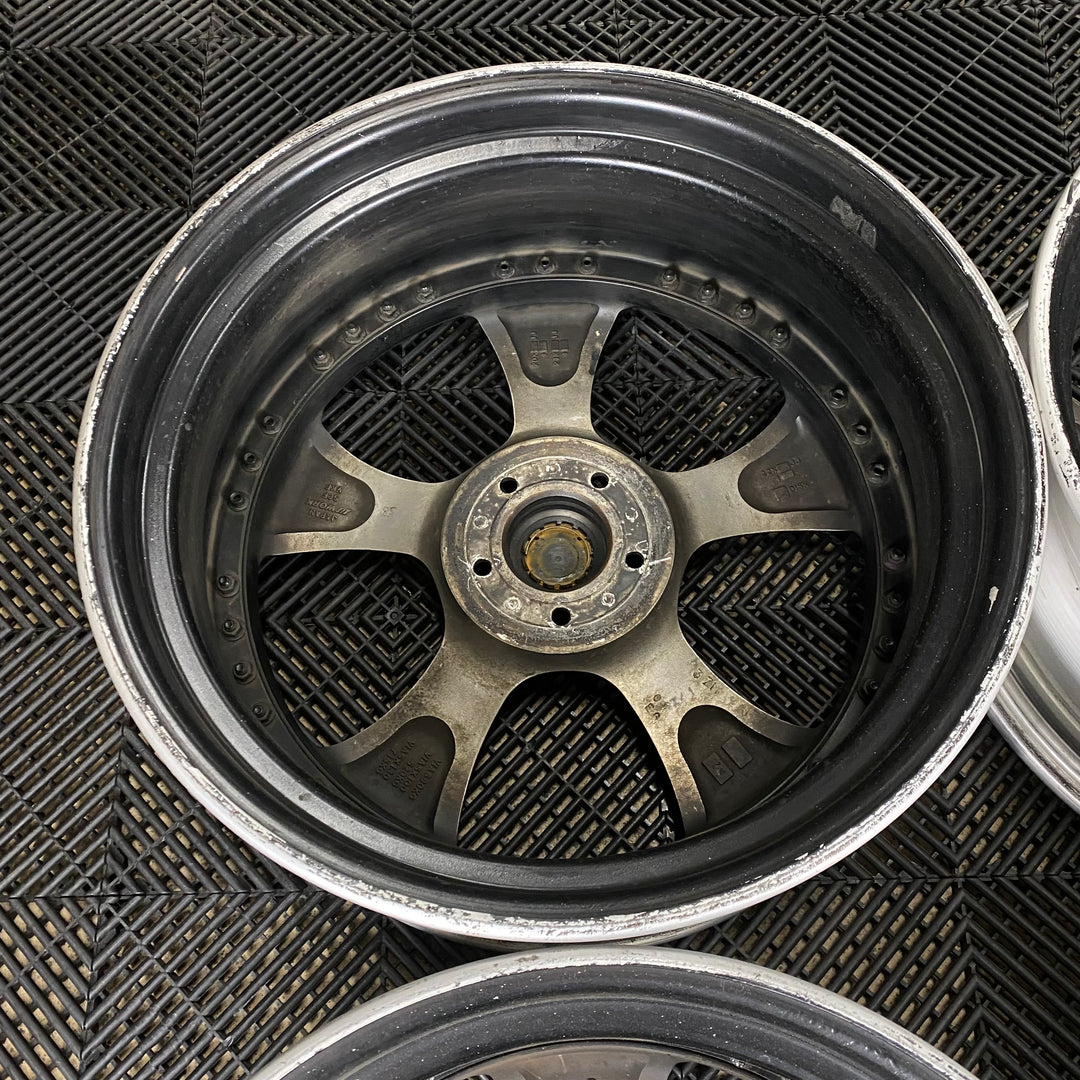 Work VS-KF / 5x114.3 / 20x8 +44 & 20x8.5 +51