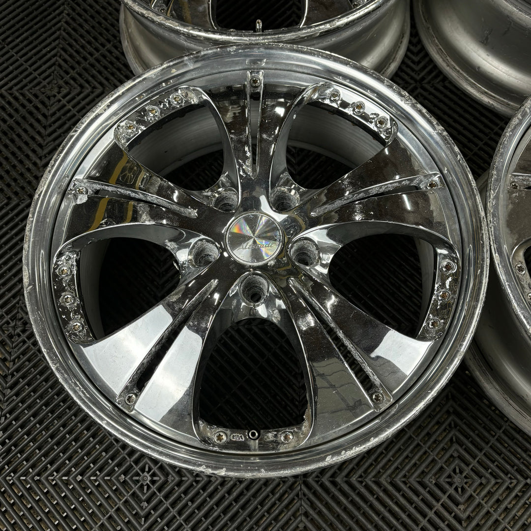 Riverside Altstadt Legart / 5x114.3 / 18x7.5 +47