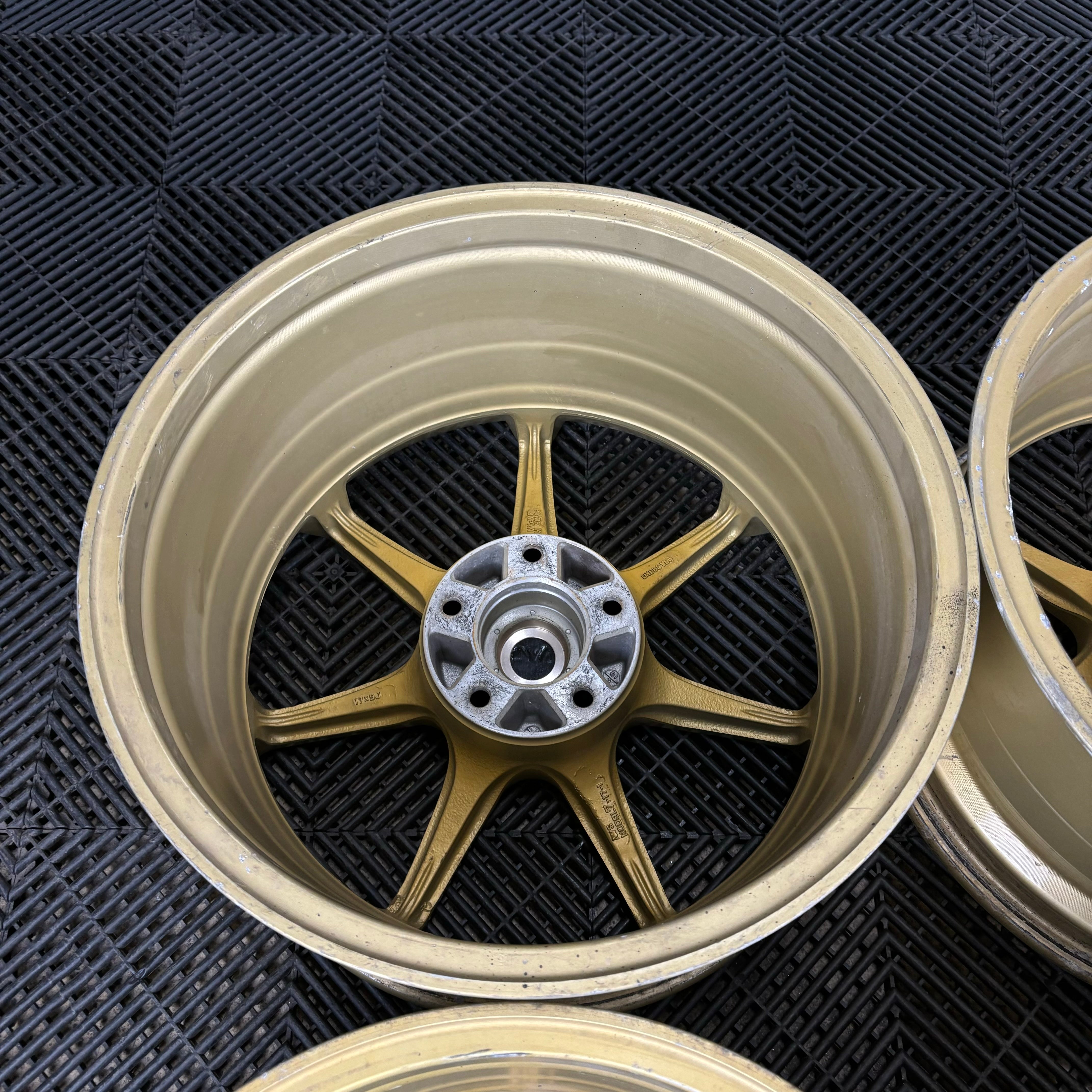 Advan AVS Model 7 / 5x114.3 / 17x8 +38 & 17x9 +38 – Parts From Japan
