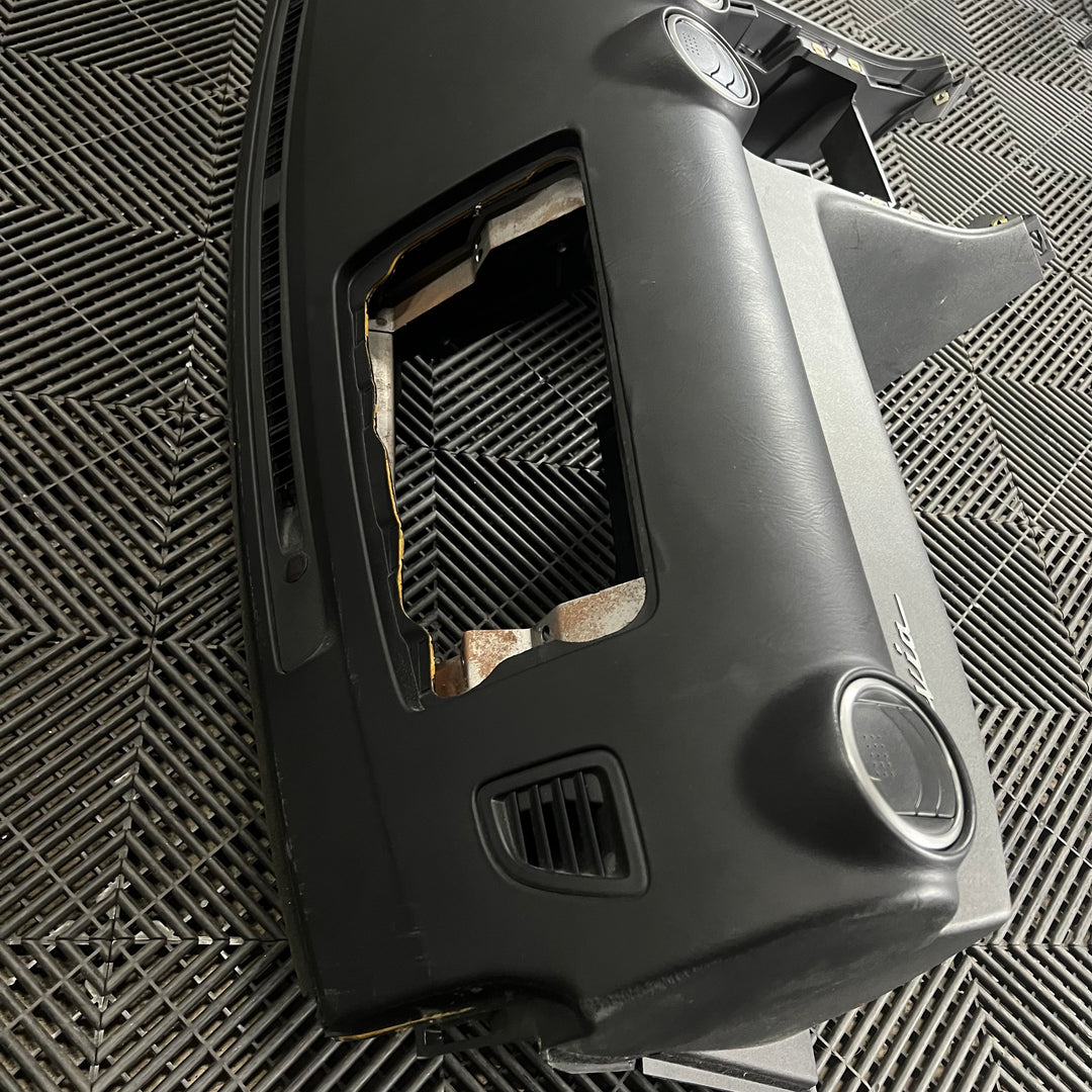 Nissan Silvia S15 Dashboard