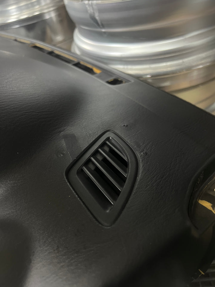 Nissan Silvia S15 Dashboard