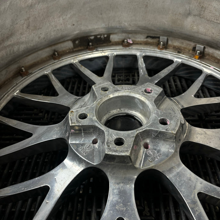 Weds Kranze Erm

5x114.3

18x9 +44

18x11.5 -6
