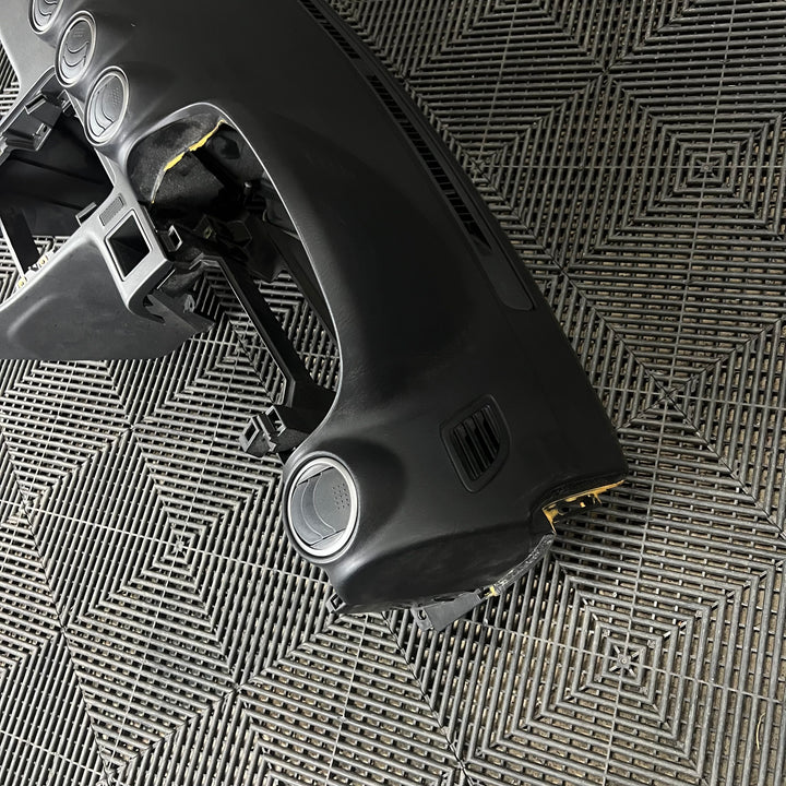 Nissan Silvia S15 Dashboard