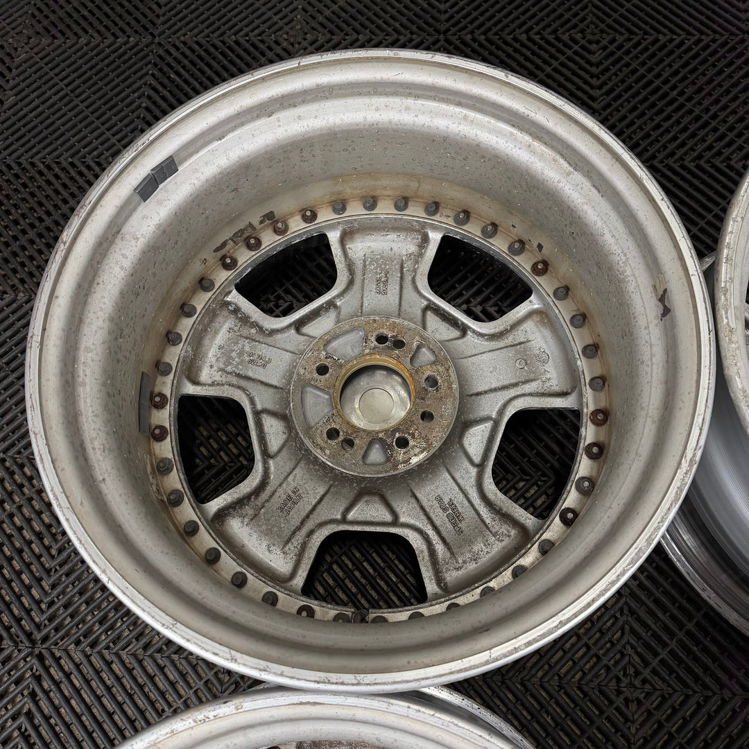 SSR Vienna Dish / 4x114.3 & 5x114.3 / 18x9 +31 & 18x10 +37