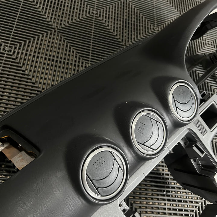 Nissan Silvia S15 Dashboard