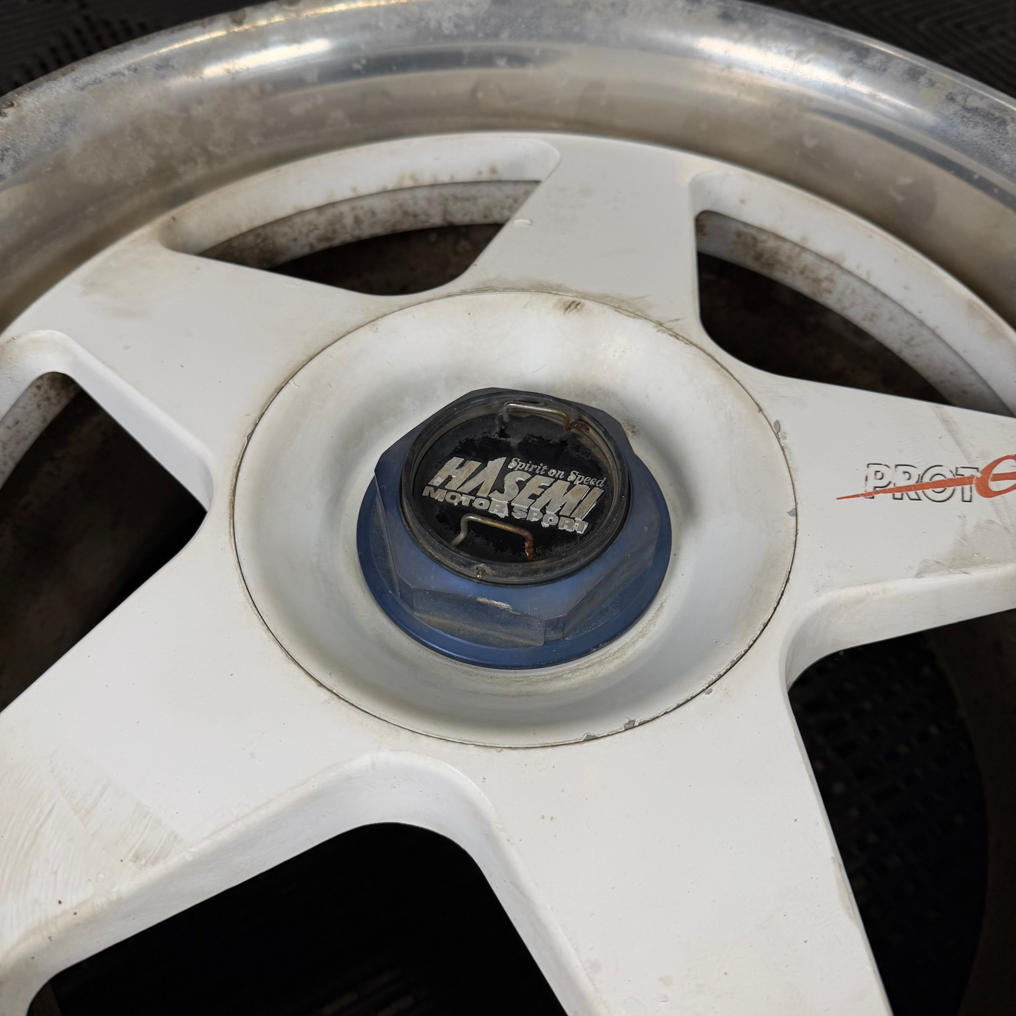 SSR Hasemi PROT-GT / 4x114.3 & 5x114.3 / 17x8 +35 & 17x9 +37