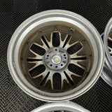 Zauber Glanzen EV

4x114.3 / 5x114.3

18x8 +38