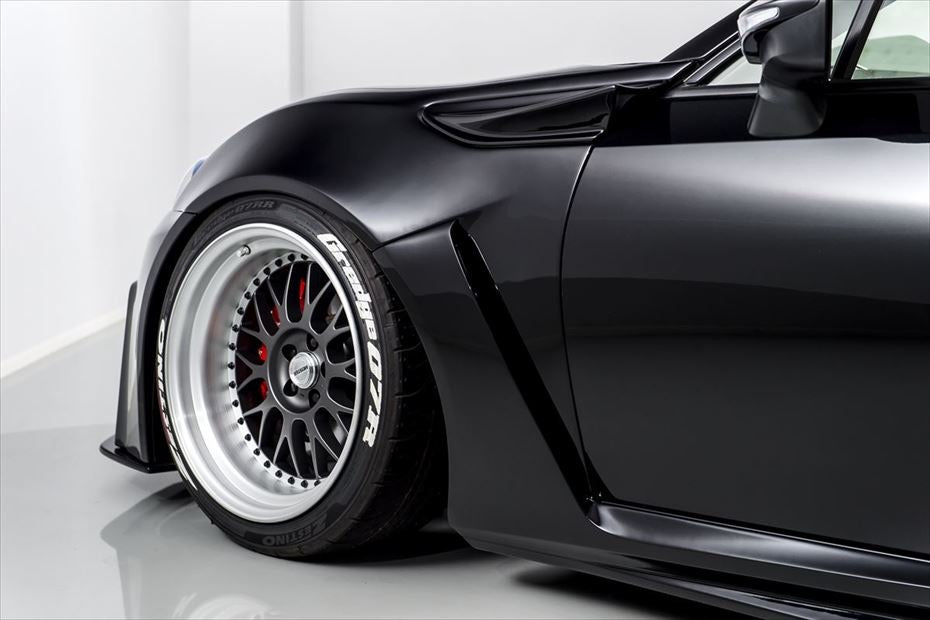 AIMGAIN GT-F WIDE BODY KIT / TOYOTA GT86 BRZ FRS KOUKI-WIDE FENDER VERSION