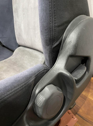 Nissan R32 GTR Passenger Seat (RHD)