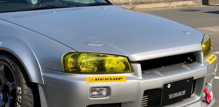 URAS | Type-R Hood Lip for Nissan R34 Skyline