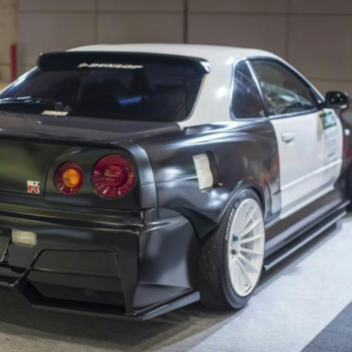 URAS | Type-RR 80mm Rear Fenders for Nissan R34 Skyline 2 Door