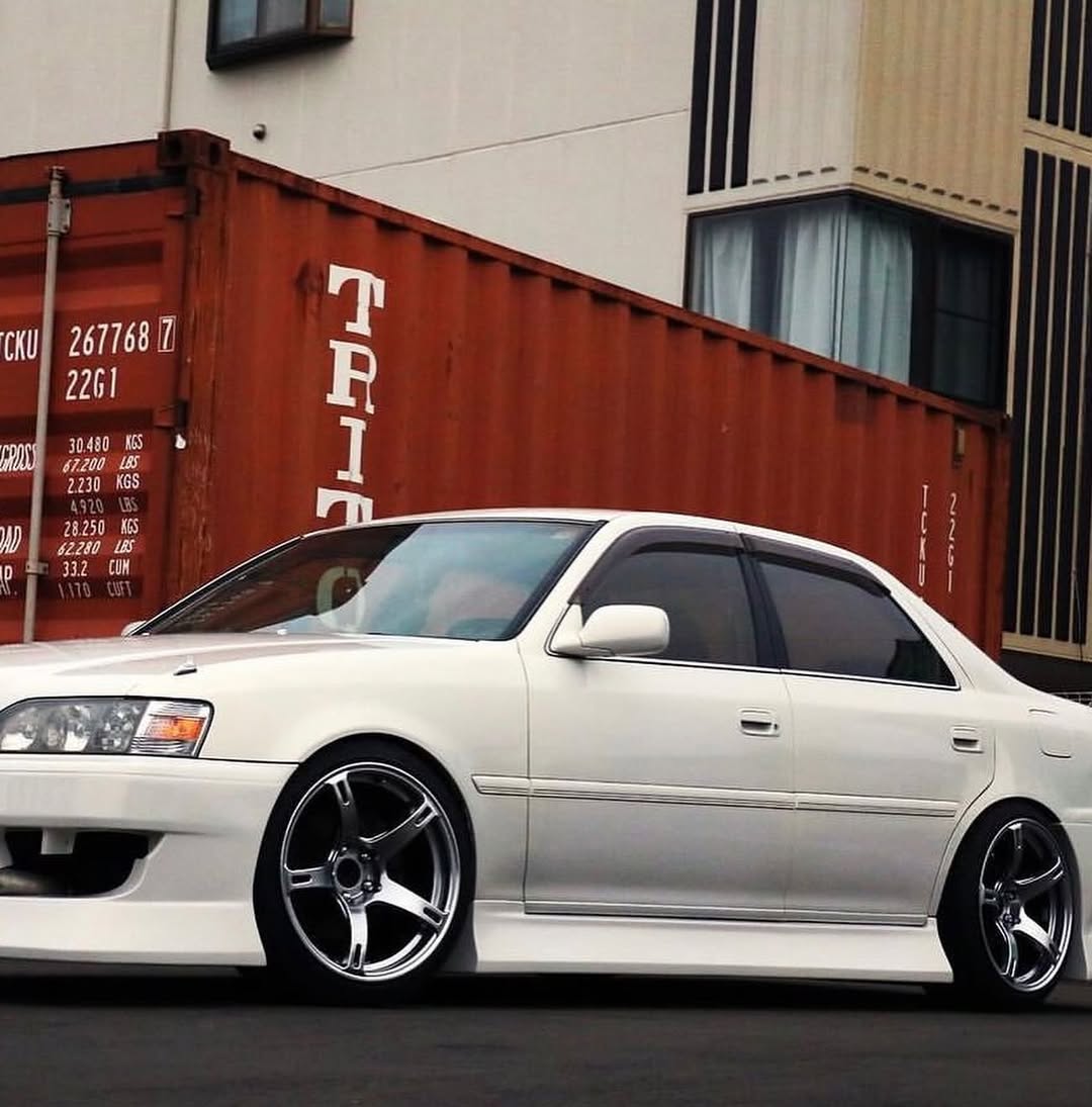 CST Zero-1 Hyper V2 | 5x114.3 | 17x9.5+12 - White