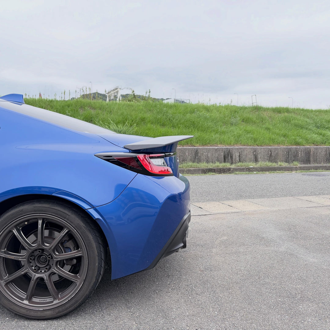 URAS | Trunk Wing for Toyota GR86 (ZN8) / Subaru BRZ (ZD8)