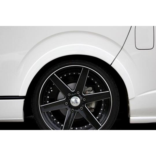 Garage Vary | +30mm Fender Flares for Toyota Hiace 200 Series Type 3 (H200)