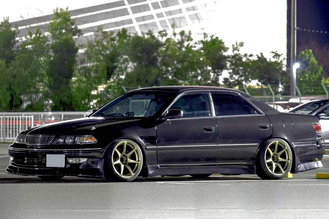 CST Zero-1 Hyper V1 | 5x114.3 | 18x9.5+15 - Hyper Silver